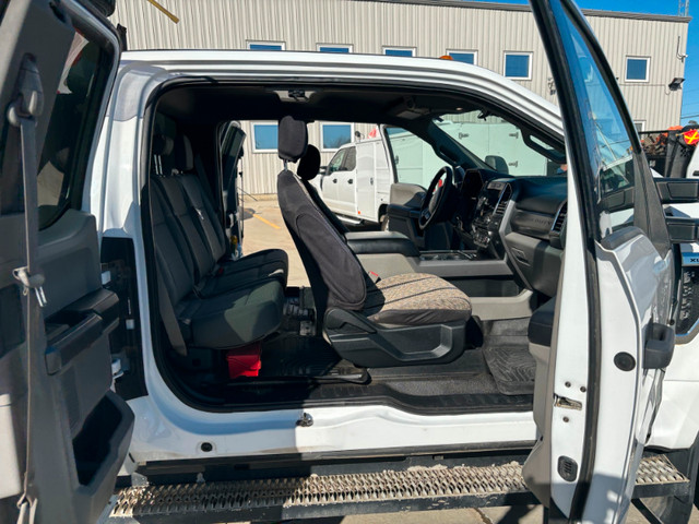 For Sale 2017 f 350 xlt extended cab w/service body and Welder in Cars & Trucks in Edmonton - Image 3