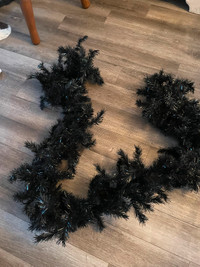 Brand New Black Christmas Garland…Beautiful Christmas Decor