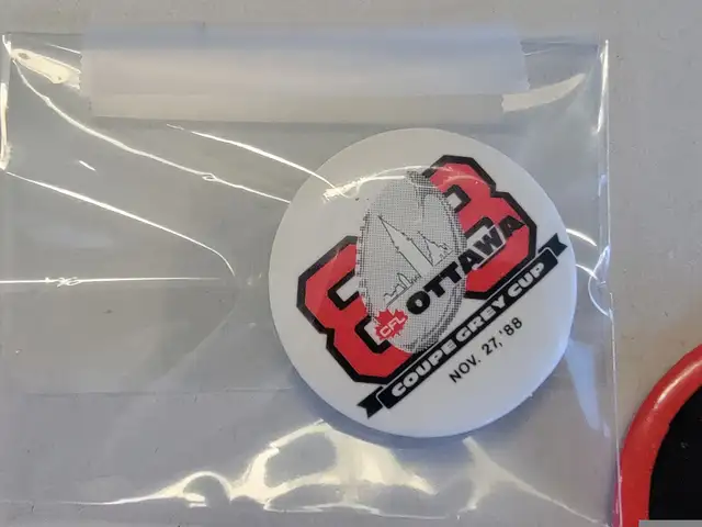 7 CFL Ottawa Roughrider Buttons / Pinbacks65115210464643127