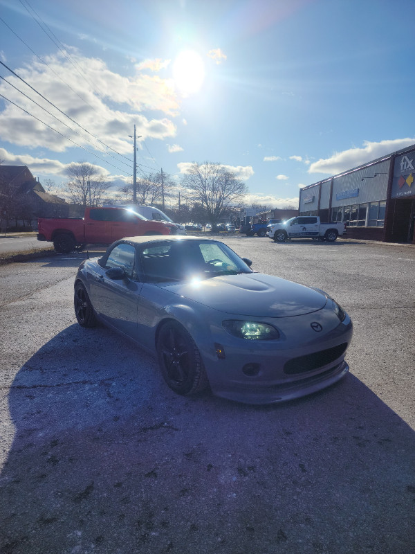 Mx5 mazda miata in Cars & Trucks in Markham / York Region - Image 2