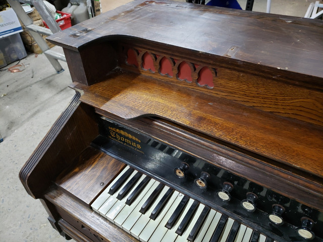 Harmonium Thomas (livraison incluse) dans Pianos et claviers  à Ville de Montréal - Image 3