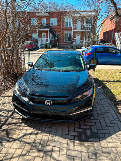 Honda Civic LX4P 2020 noir 53 000 km - 19 000$