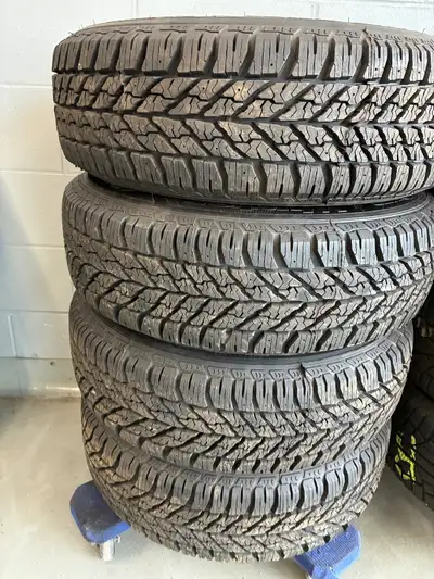 Set of four practically new winter tires on rims. 205/60R16 tires mounted on 5X114.3 steel rims. Tex...