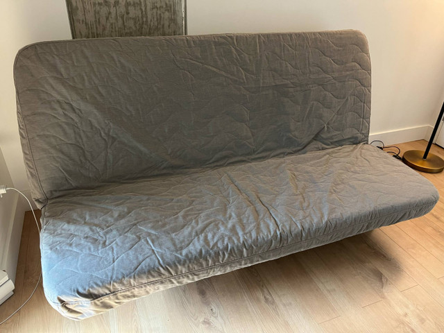 Futon - like new / Futon - comme neuf dans Sofas et futons  à Ville de Montréal - Image 2