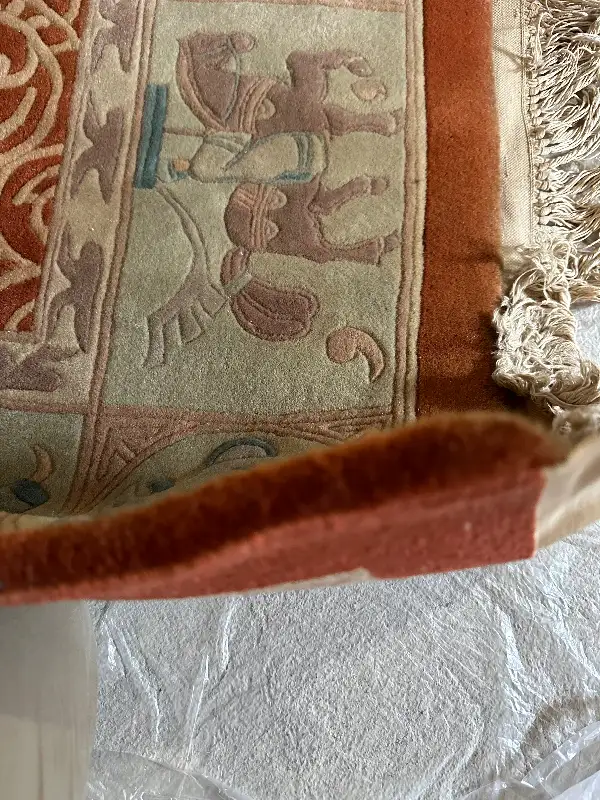 Rugs in Rugs, Carpets & Runners in Markham / York Region - Image 5