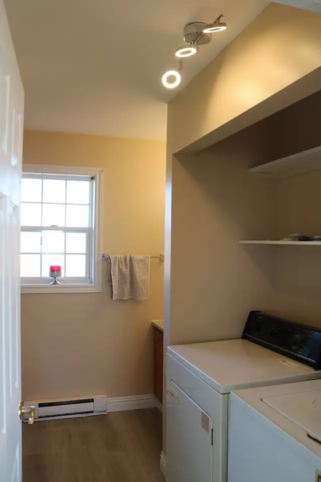 4 Bedroom House for Rent, Terence Bay in Long Term Rentals in City of Halifax - Image 8