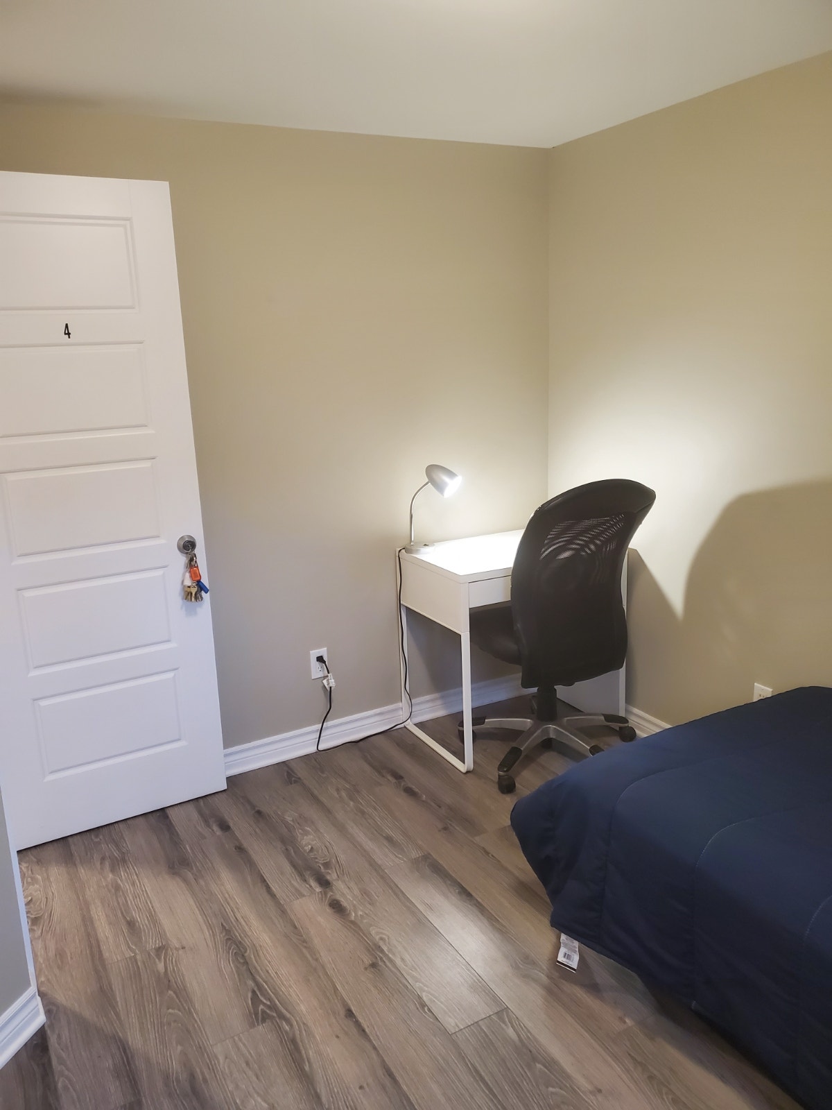 Chambre TOUT INCLUS à  Laval – 215$/Semaine- Climatisé-Parking — photo 1