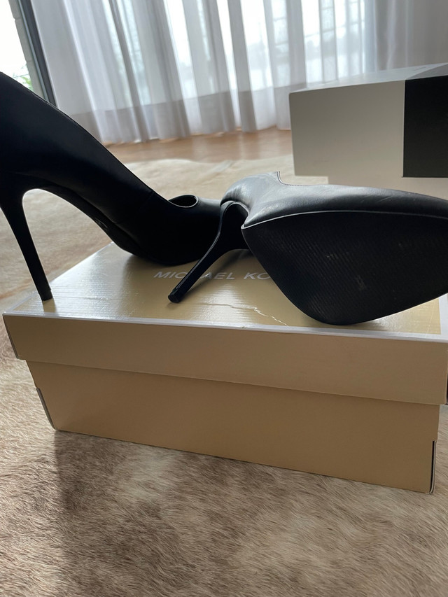 Michael Kors shoes souliers  dans Femmes - Chaussures  à Ville de Montréal - Image 4