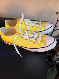 Yellow converse