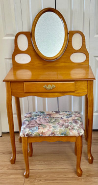 Vanity Table with Upholstered Stool - Like-New