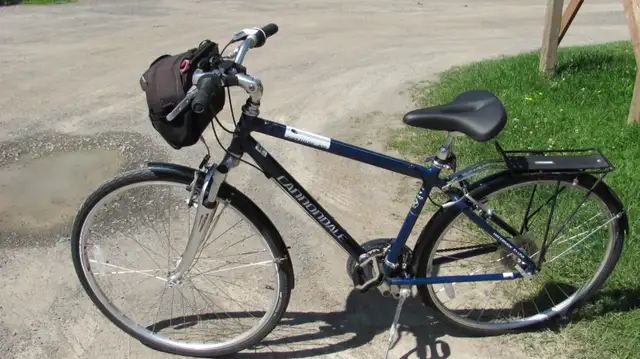 VÉLO CANNONDALE COMME NEUF MOINS DE 100 KM in Road in Rimouski / Bas-St-Laurent - Image 7
