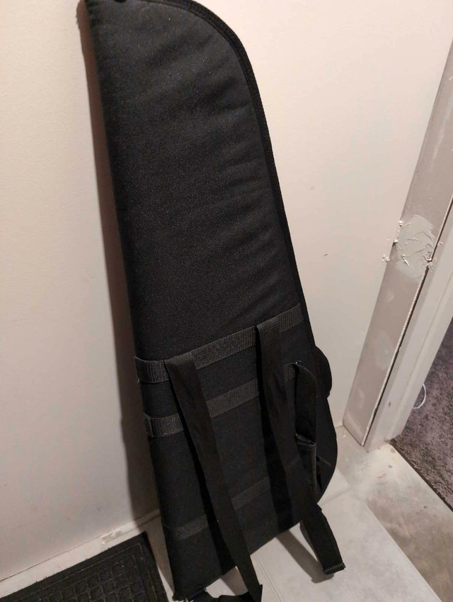 Gibson Soft Shell Guitar Case in Guitars in Saskatoon - Image 2