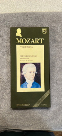 Cassette Set Mozart Chamber Music With Booklet In A Box Set 