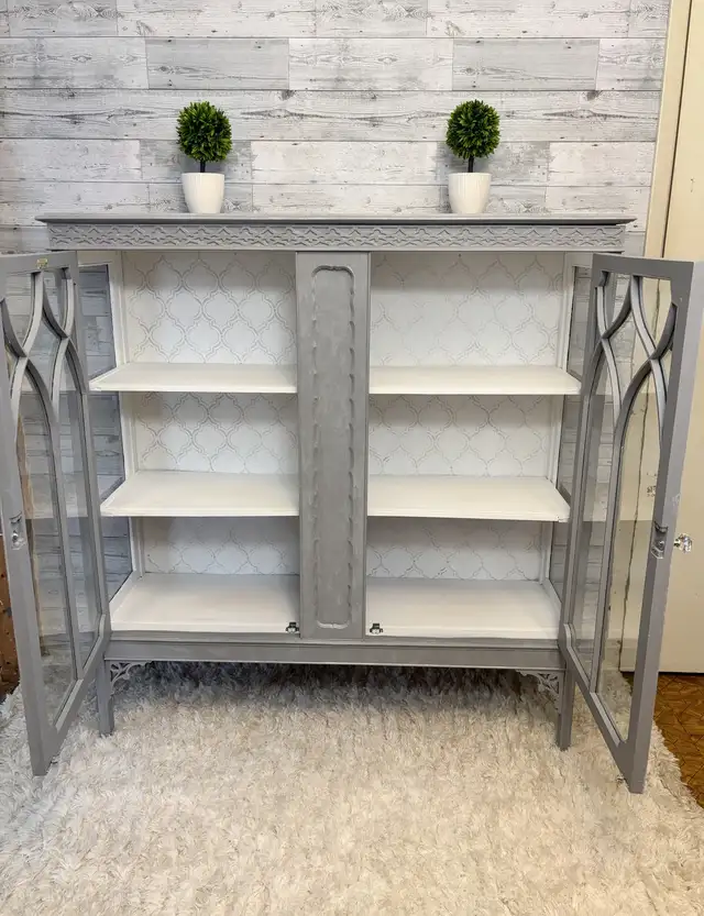 Refinished China Cabinet in Hutches & Display Cabinets in Kingston - Image 7