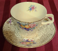 Beautiful Vintage Diamond Tea Cup & Saucer