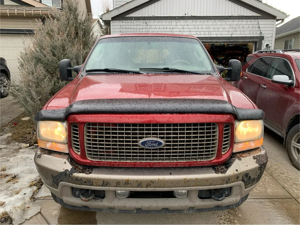 2004 Ford Excursion- Low KMs