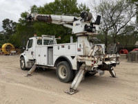 2016 Freightliner Altec Digger Derrick Unit (M2-106 + DC47-TR)