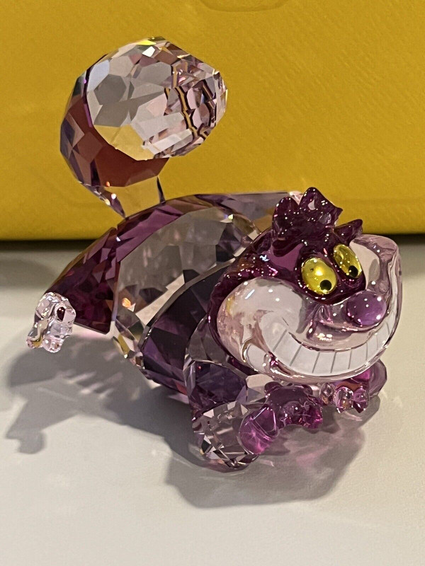 SWAROVSKI CRYSTAL DISNEY ALICE In WONDERLAND CHESHIRE CAT in Arts & Collectibles in Thunder Bay - Image 3