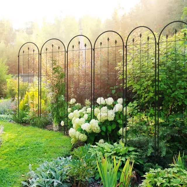 Allow design metal trellis Set of 6, Garden Trellis  Climbing in Patio & Garden Furniture in Markham / York Region - Image 2