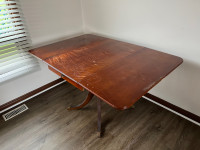 Dining table for free pickup