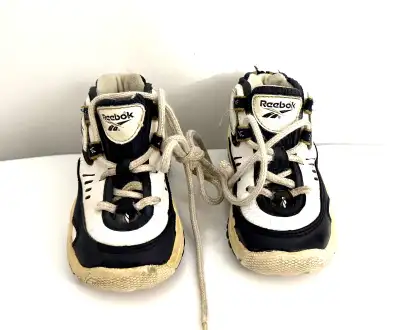 Boys Reebok Runners Size 5 in Toddlers- $20.00 OBO, View more