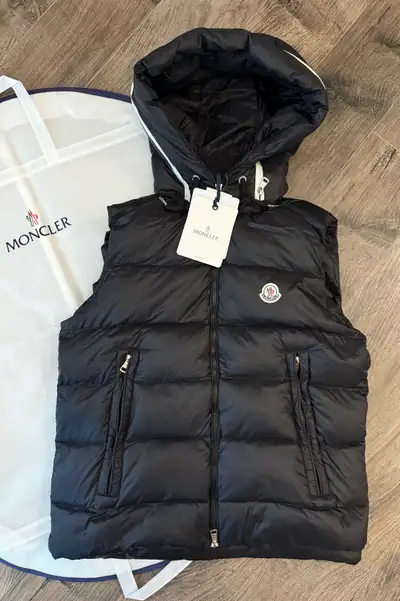 Authentic Monclr men’s vest size Medium , View more