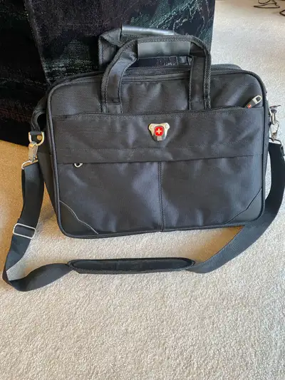 Swiss Amy Computer bag, New. never used