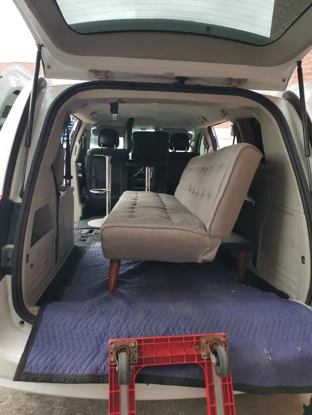 EMPTY VAN TORONTO TO NIAGARA FALLS AND BACK 647-761-0675