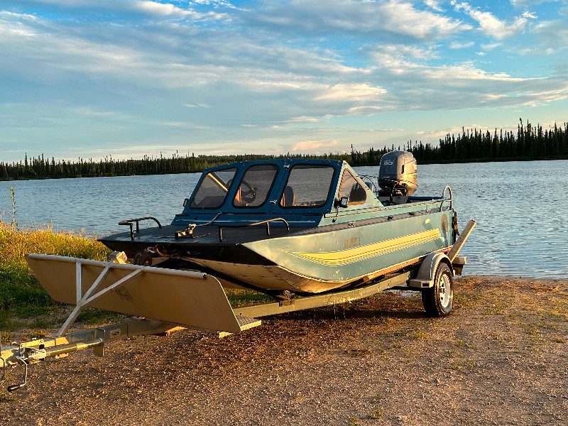 Muskrat flat bottom jet boat Powerboats & Motorboats Grande Prairie