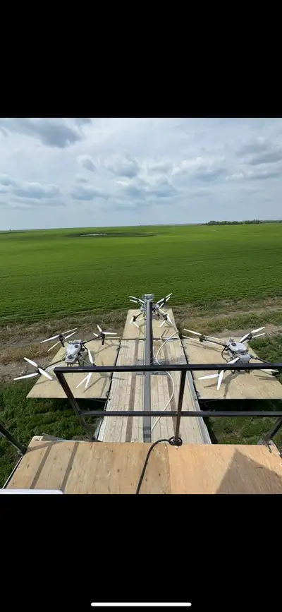 DJI T50 spraying Drone Comes with 3 batteries, remote , charger , 2 cooling kits and canvas cover fo...