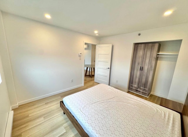 201–223 Rue du Bord-de-l'Eau O — photo 3