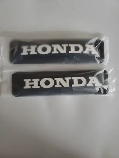These emblems are new, unopened, and correct for the K2 model of Honda's CB 750 (1972). Part # 87121...