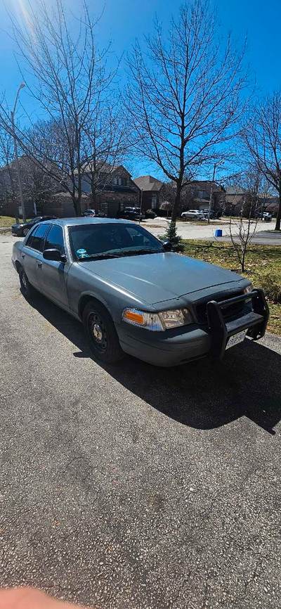 Retired Cop Crown vic