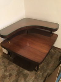 Mid Century Modern / Vintage Corner Coffee Table