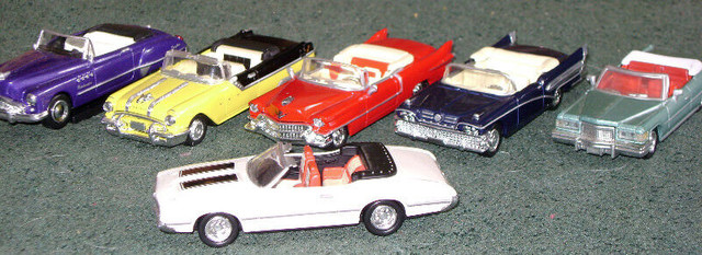 Set of 6 classic convertibles in 1/48 scale die-cast in Arts & Collectibles in Bedford - Image 2
