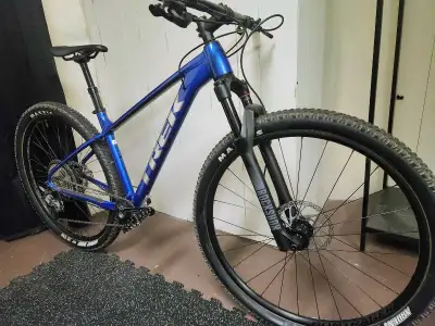 Trek X-Calibre 9 - (Med Frame), View more
