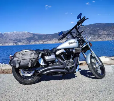 2011 Street Bob with 2016 fender and light, 10" bars, Vance and Hines pipes, Screaming Eagle intake,...