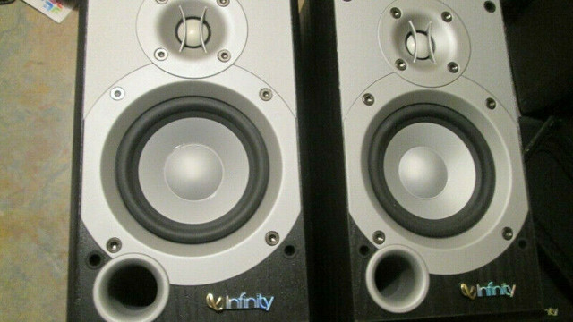 Infinity Primus HCS SAT Book Shelf Speakers (Pair Black) in Speakers in St. Catharines