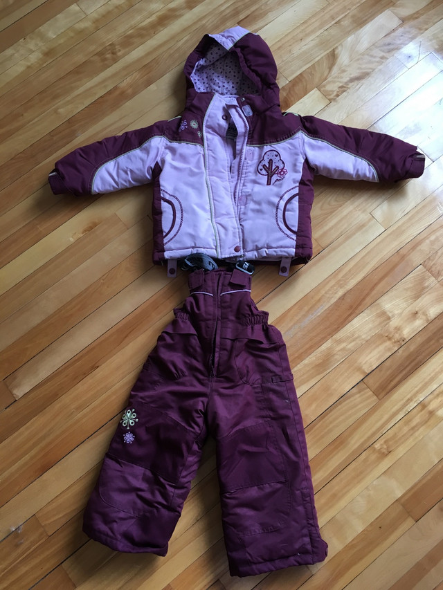 Habit de neige fille 2 à 4 ans Gusti dans Vêtements - 4T  à Ville de Montréal - Image 2