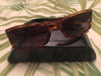 Ferragamo Designer Ladies Brown Tortoise Sunglasses , New Condit