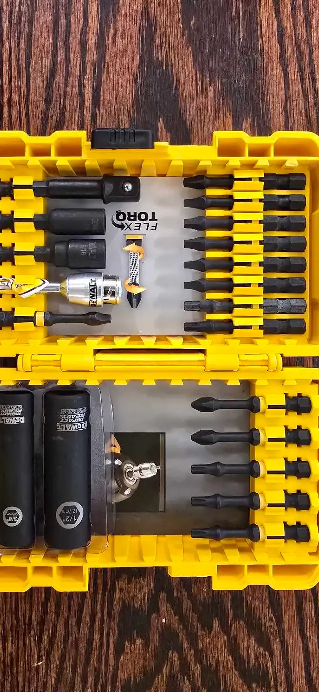 DeWalt 20 pcs Flex Torq Impact Set, Hex Shank, Magnetic in Other in Kitchener / Waterloo - Image 5