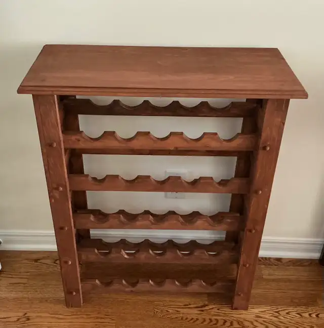 Wood wine rack