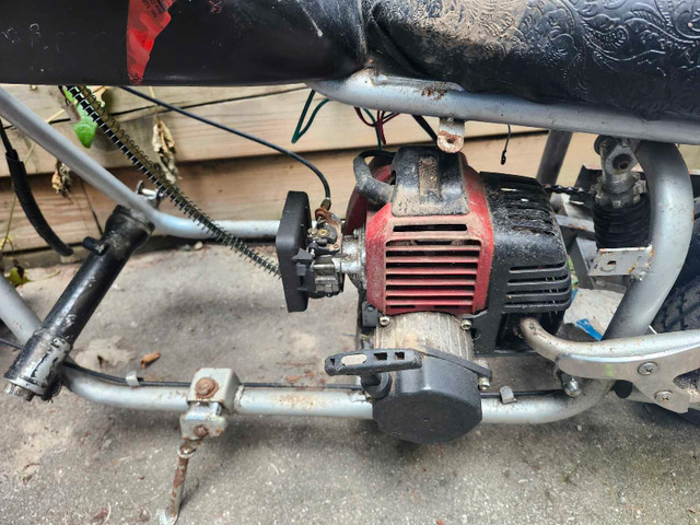 small gas scooter in Other in Kitchener / Waterloo - Image 2