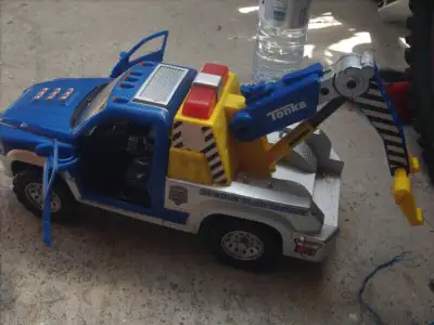Like NEW Tonka tow truck & Lots More                   2191,2203, View more