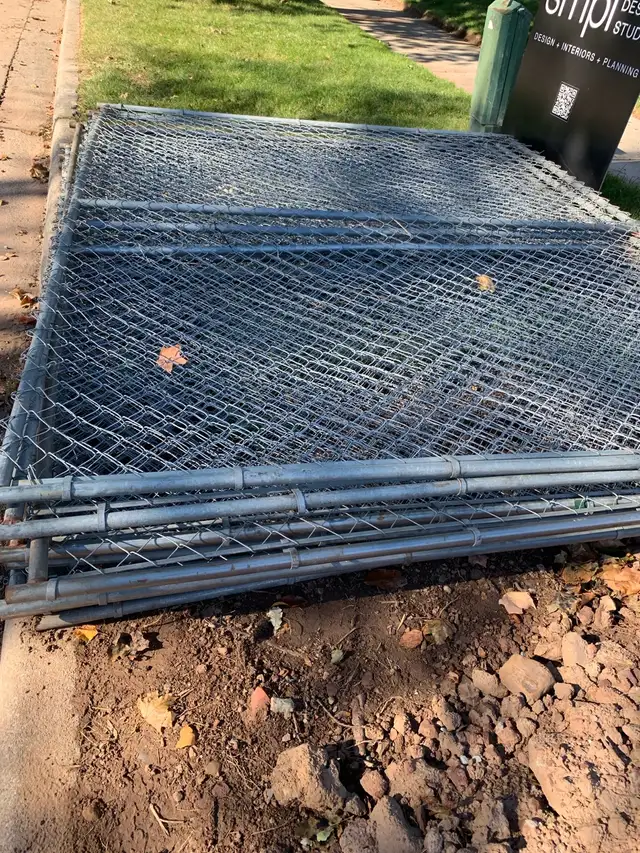 Temporary Construction Fence Panels (9 pc)