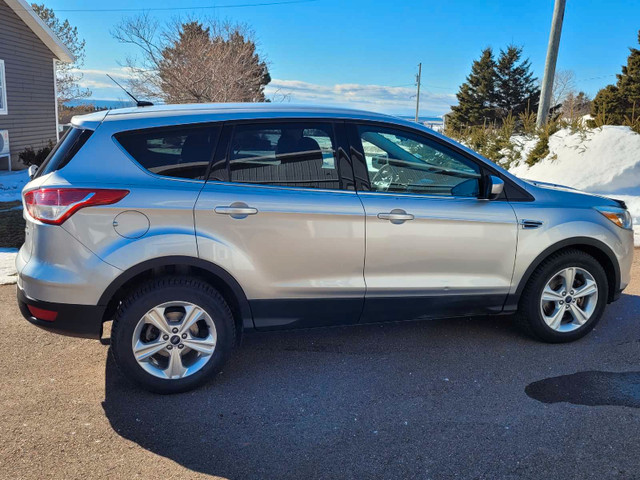 2015 Ford Escape SE AWD in Cars & Trucks in Charlottetown - Image 2