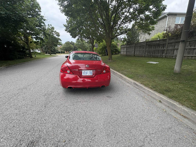 Nissan Altima Coupe (Premium Package) in Cars & Trucks in City of Toronto - Image 2