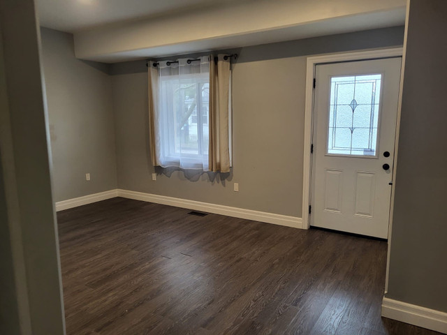 1 Bedroom apartment, $1600/m, Verona, ON  in Long Term Rentals in Kingston - Image 4