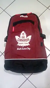 NEUF Sac à dos ROOTS -EQUIPE CANADA TEAM ROOTS Backpack  NEW