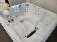 Premium 5 Person Plug-In Hot Tub